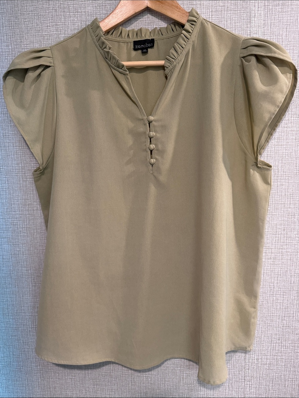 Light Olive Color Ruffle Neck Cap Sleeve Blouse Size 1x